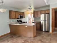 Building Photo - 262 Meadowbrook Ave