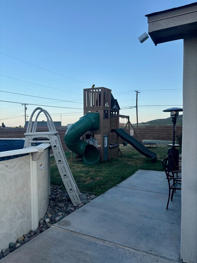 Building Photo - 2431 Wyatt Way