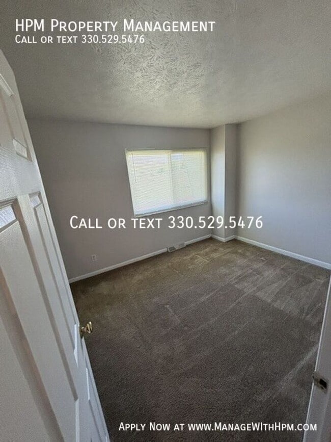Building Photo - 181 W Overdale Dr