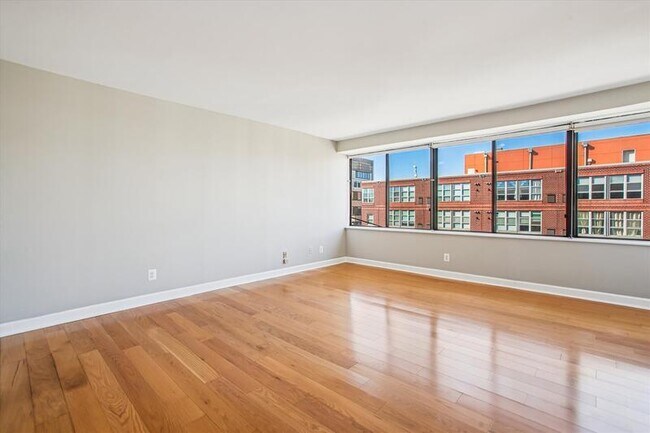 Building Photo - 1245 13th St NW