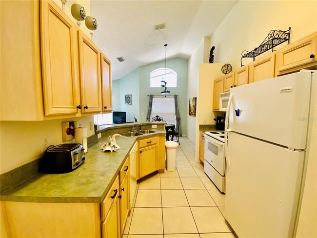 Building Photo - 8544 Sunrise Key Dr