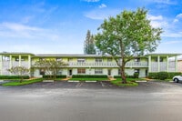 Building Photo - 1521 NW 19th Terrace