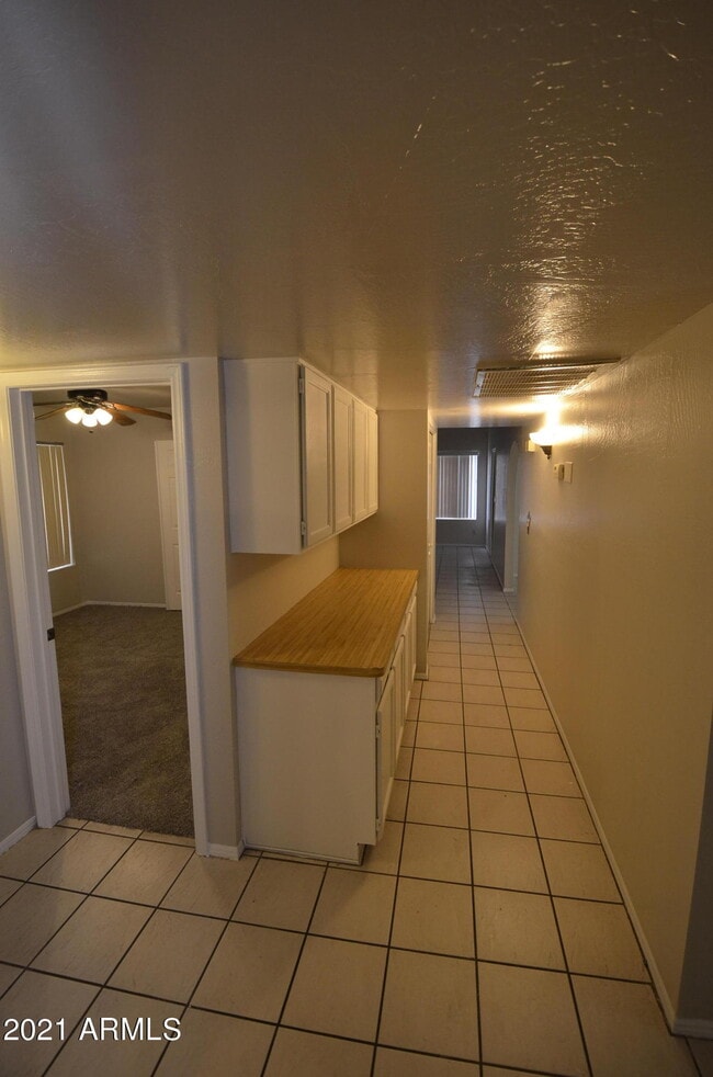 Building Photo - 2107 W El Alba Way