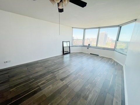 Building Photo - 720 W Gordon Terrace