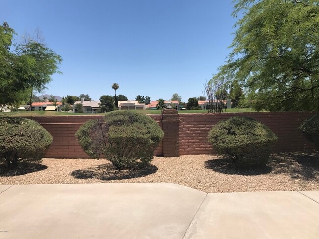 Building Photo - 12018 N Hayden Rd