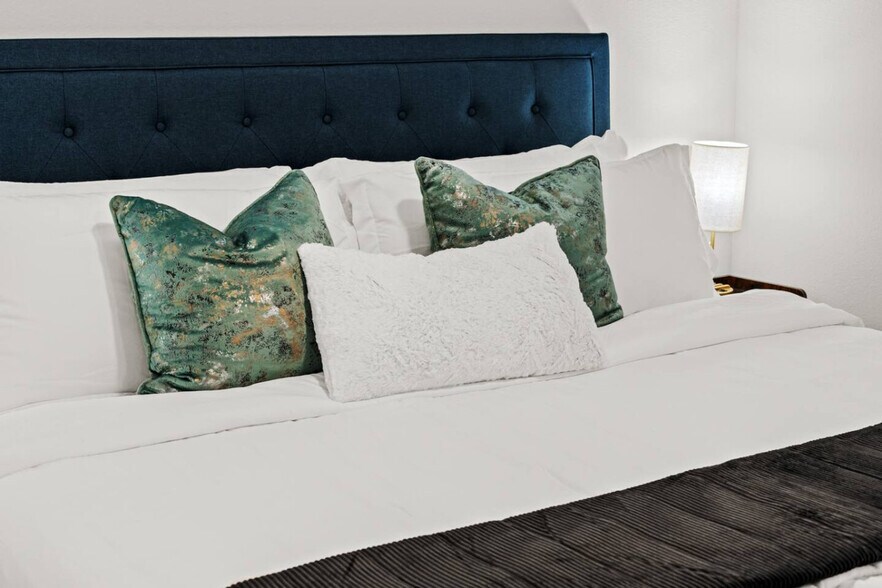 Building Photo - 2901 Indiana St