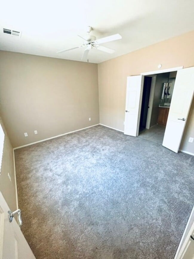 Building Photo - Beautiful Upgraded, single story home in a...