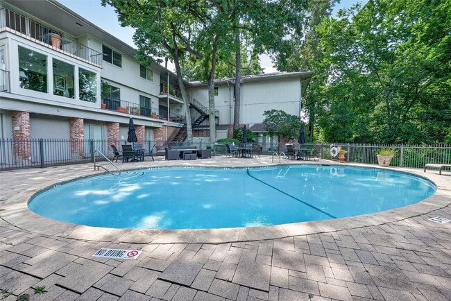 Building Photo - 6466 Bayou Glen Rd