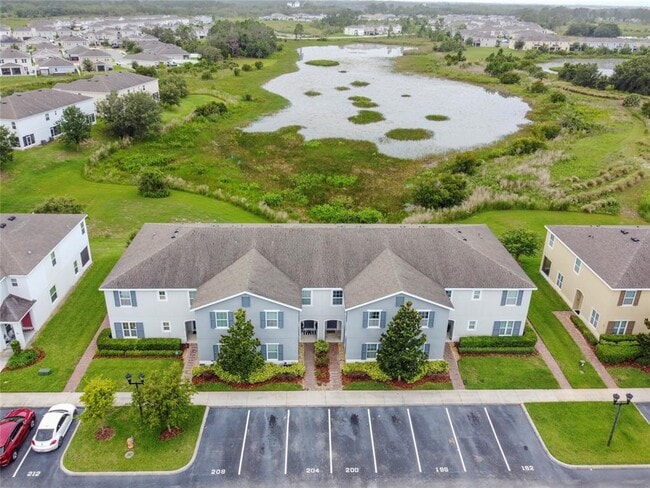 Building Photo - 212 Primrose Dr