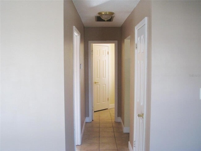 Building Photo - 405 Georgetown Dr