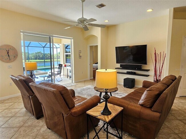 Building Photo - 133 Treviso Ct