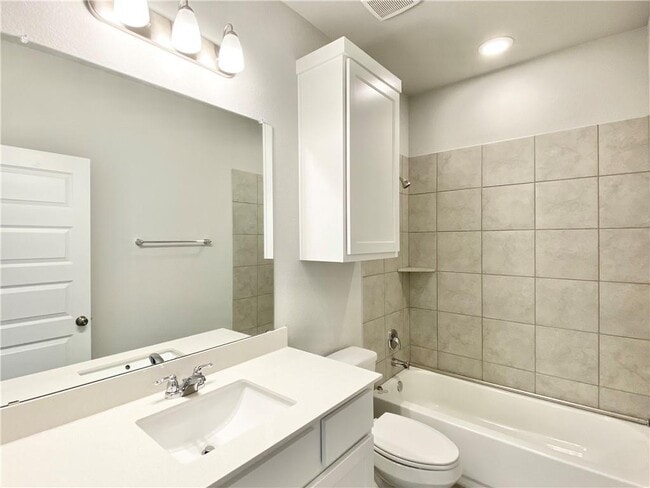 Building Photo - 1509 Longhorn Ranch Dr