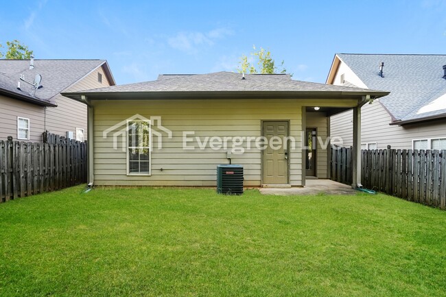 Building Photo - 121 Kingston Ct