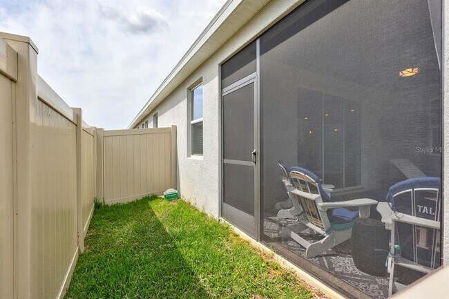 Building Photo - 17032 Harvest Moon Way