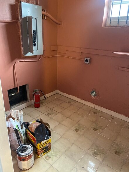 Building Photo - 17120 NW 10th Ct