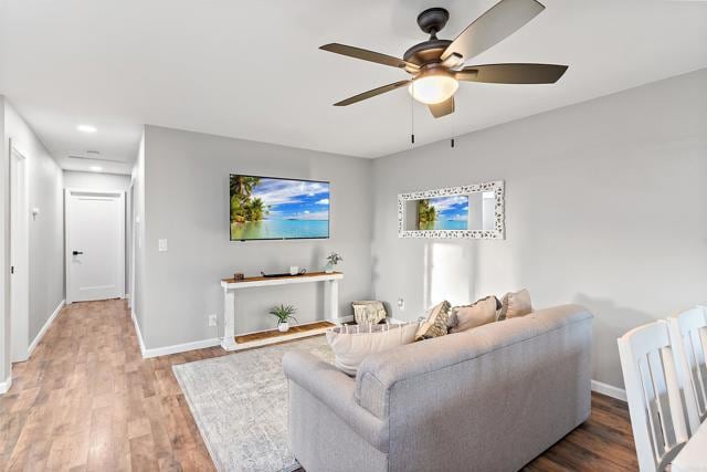 Building Photo - 3822 Enero Ct