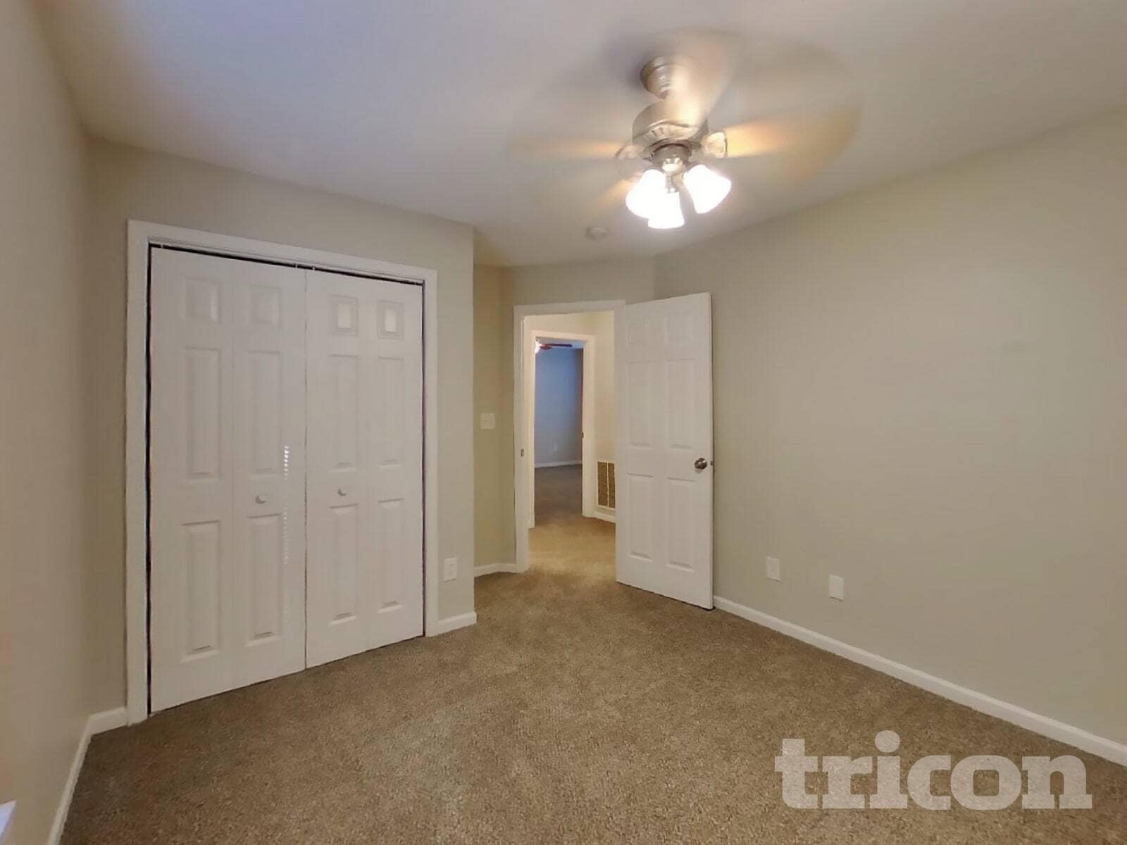 Building Photo - 9225 Dry Creek Dr