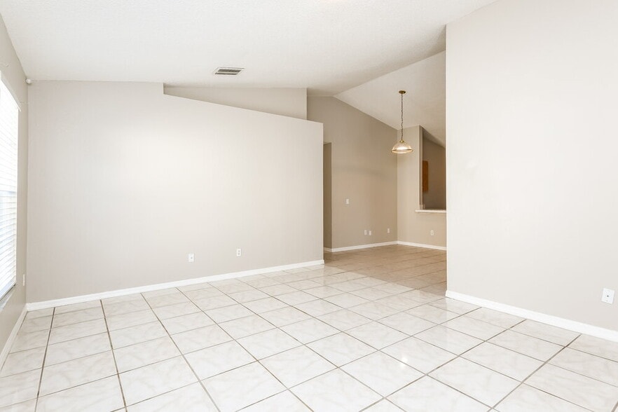 Building Photo - 166 Diamond Ridge Blvd