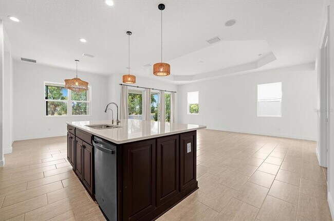 Building Photo - 13744 Old Creek Ct
