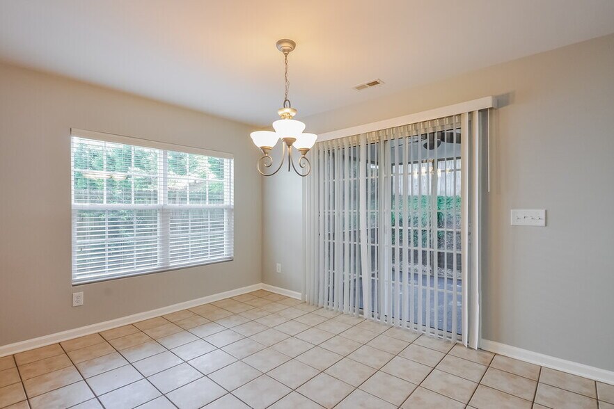 Building Photo - 120 Smart Ct
