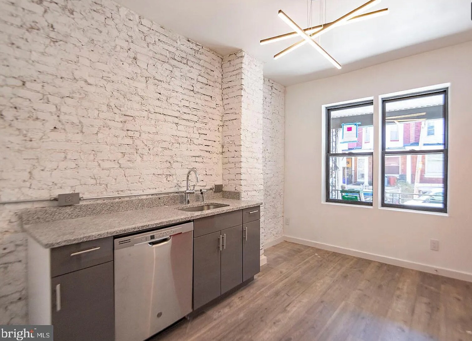 Building Photo - 1041 S Paxon St