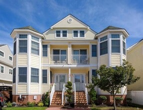 Building Photo - 213 N Jefferson Ave