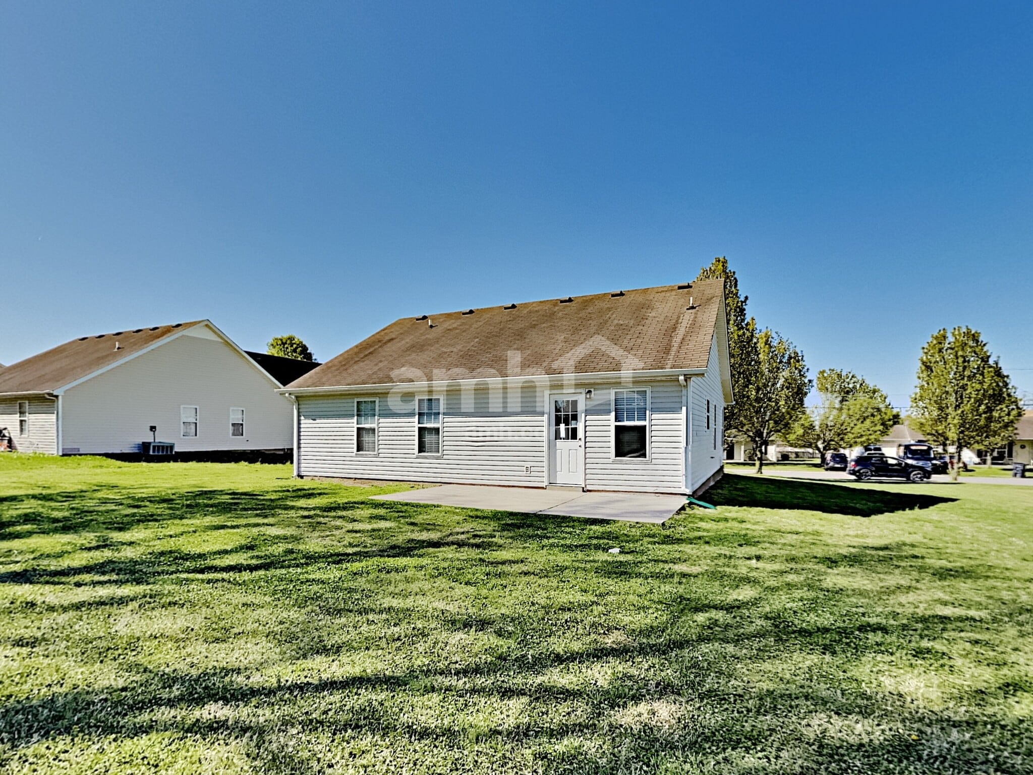 Building Photo - 1633 Jo Ann Dr