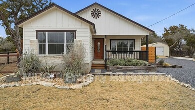 Building Photo - 1361 Bob White Dr