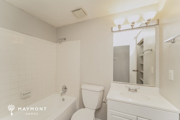 Building Photo - 8448 Huntdale Ct