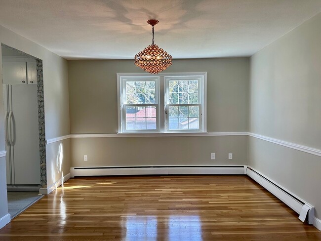 Building Photo - 349 Lagrange St