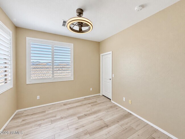 Building Photo - 27277 N 86th Ave