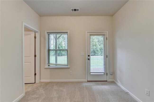 Building Photo - 3587 Hidden Valley Cir