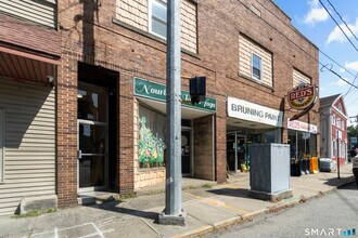 Building Photo - 36 Main St