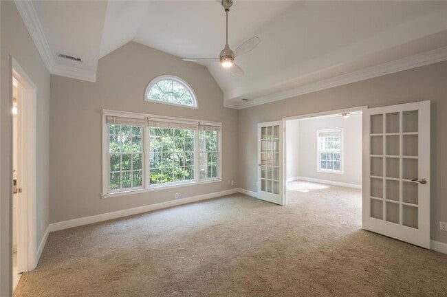 Building Photo - 1512 Fallen Leaf Ct SW