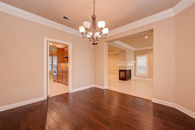 Building Photo - 14426 Summerleaf Ln