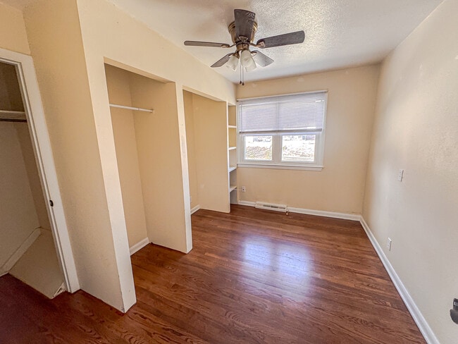 Building Photo - 702 Melton St