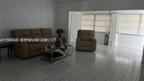 Building Photo - 2631 Fillmore St