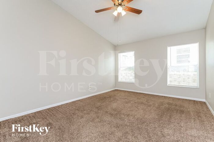Building Photo - 7547 Groveoak Dr