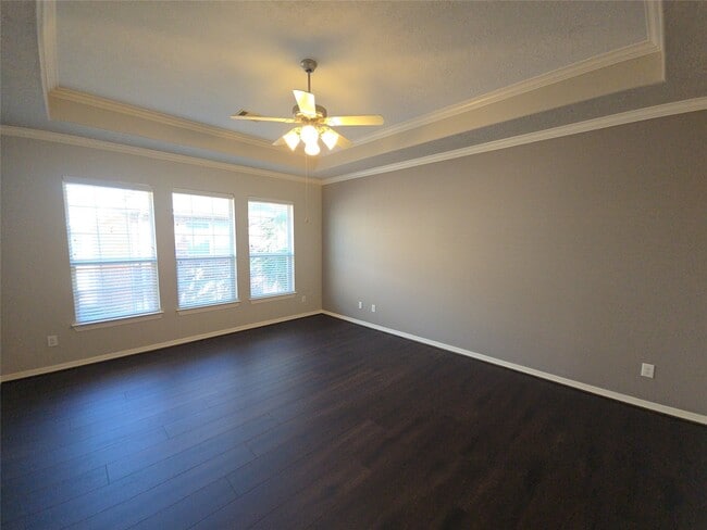 Building Photo - 1515 Olive Park