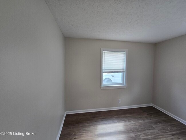 Building Photo - 9124 Kenlock Dr