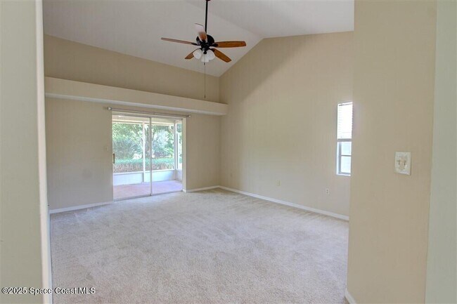 Building Photo - 4240 Wood Haven Dr