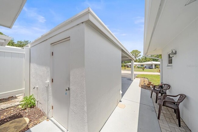 Building Photo - 3818 Roxane Blvd