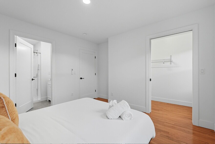 Bedroom - 1236 Butterfield Way