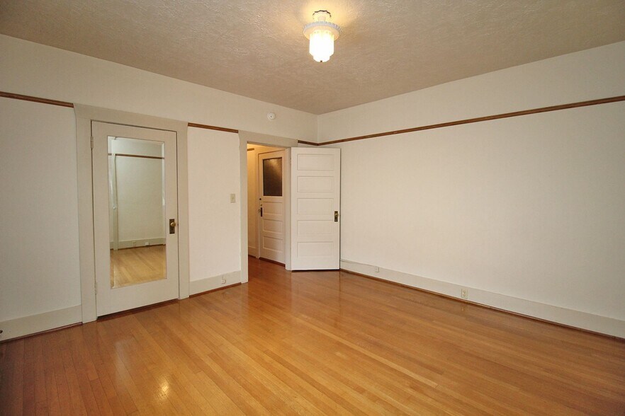 Building Photo - 1624 NE Tillamook St