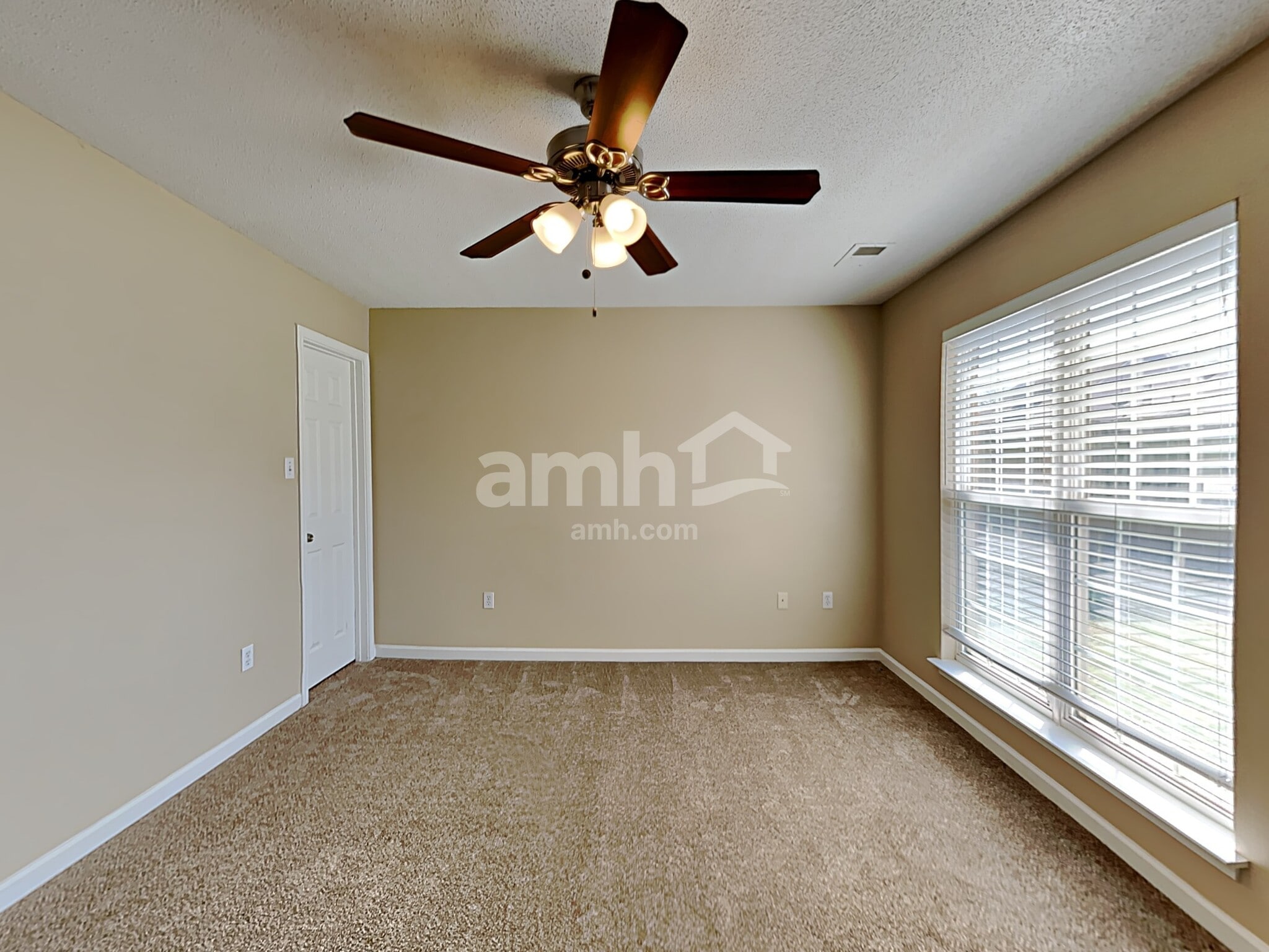 Building Photo - 5331 Kristy Ln