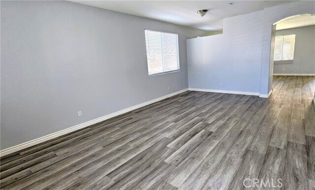 Building Photo - 17371 Redmaple St