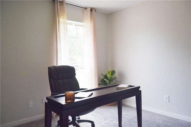 Building Photo - 3406 Valley Pike Rd