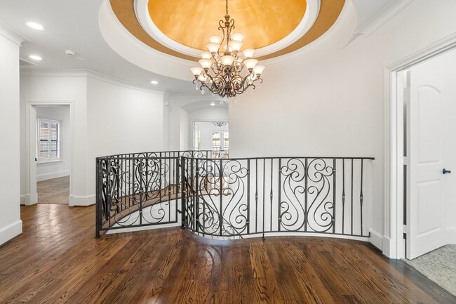 Building Photo - 4134 Bellefontaine