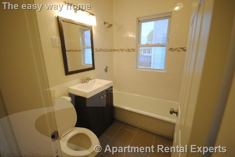 Building Photo - 15 Taylor St