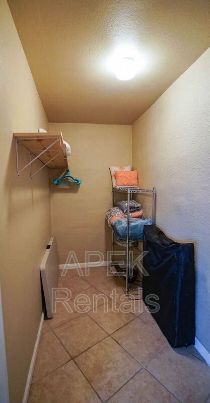 Building Photo - 68368 Calle Leon